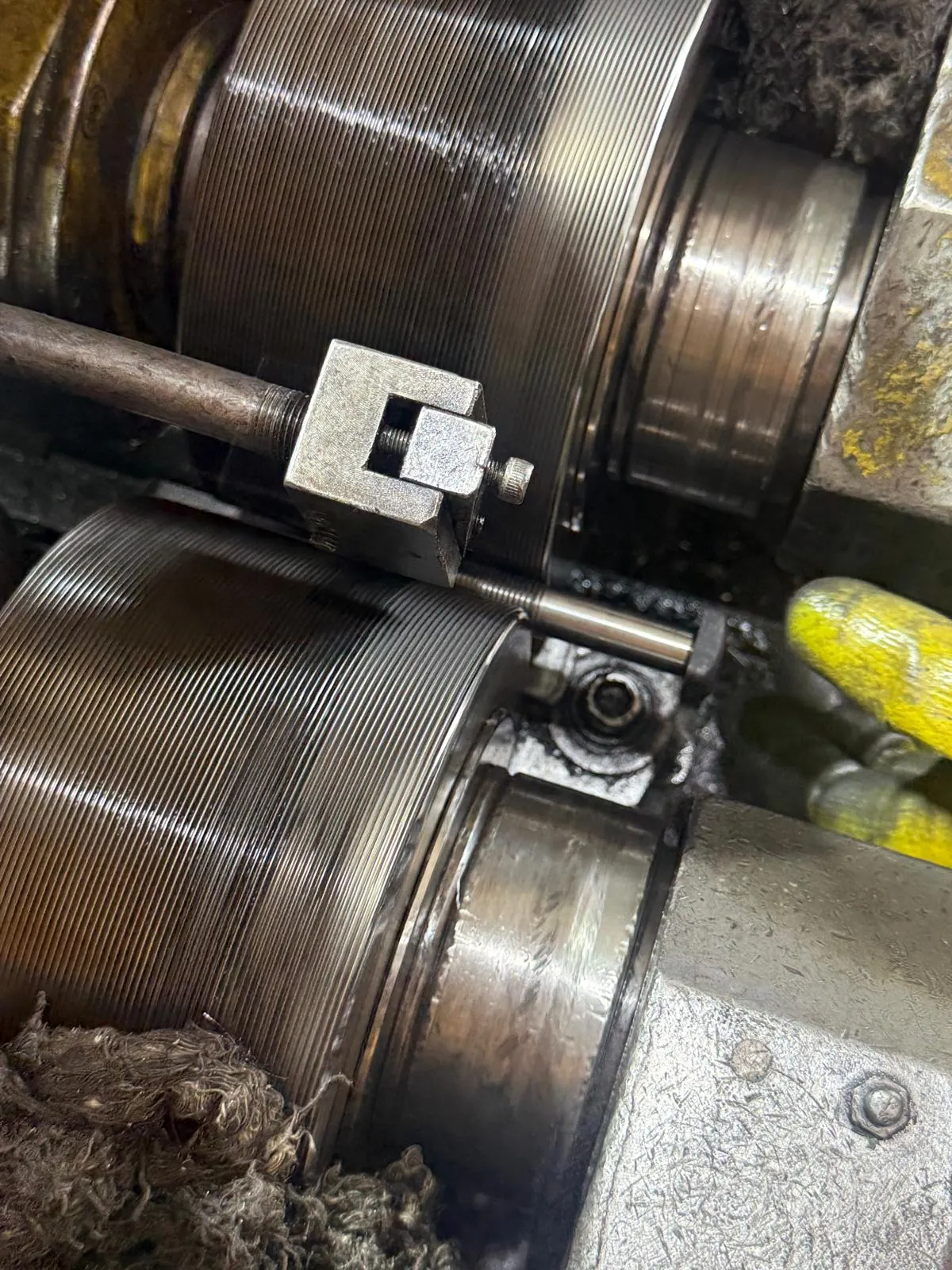 Thread rolling process